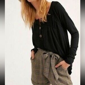 We The Free People Must Have Henley Waffle Black Shirt Relaxed Fit Top Women’s M